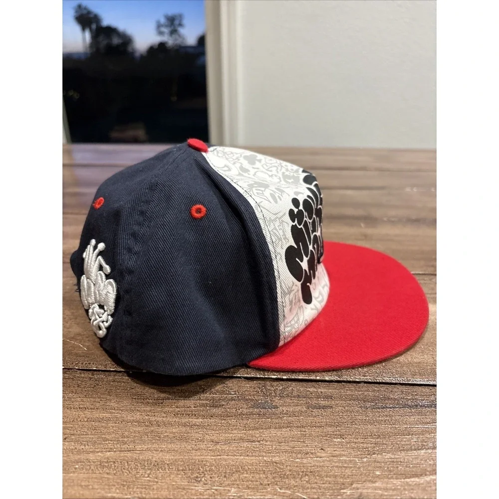 DISNEY PARKS-  Mickey Mouse Angry Graffiti Red White Black Snapback Hat (Q3)